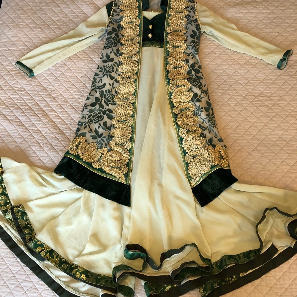 Pakistani / Indian Dress Anarkali Shalwar Kameez